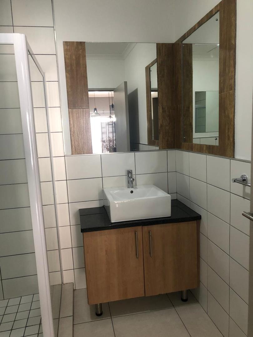 To Let 1 Bedroom Property for Rent in Salt River Western Cape